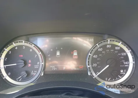 2024 Toyota Highlander Xle z USA, uszkodzony, nr VIN 5TDKDRAH4RS052389